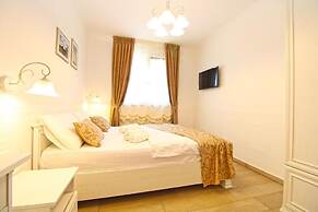 Elegant Villa With Private Pool in Bale