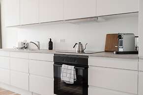 Clover House by Daniel&Jacob's