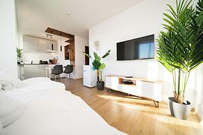 Favorite Stays - Neuss Furth