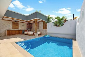3 min to the Beach Private Pool Villa