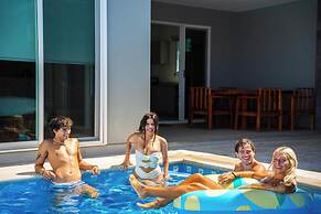 3 min to the Beach Private Pool Villa