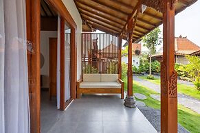 Cove Villa Banjar Segara