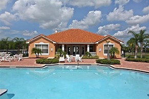 4736 Family Home Near Disney Sea World