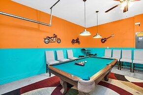 4736 Family Home Near Disney Sea World