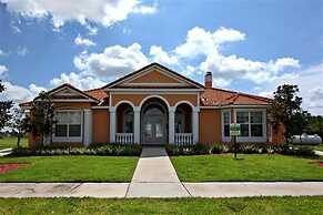 4736 Family Home Near Disney Sea World