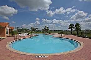 4736 Family Home Near Disney Sea World