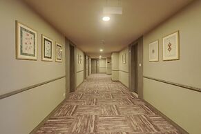 Sunday Hotel Vadodara