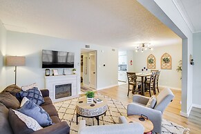 Walk to Lake & Pool: Hot Springs Village Getaway