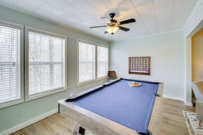 Walk to Lake & Pool: Hot Springs Village Getaway