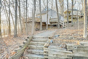 Walk to Ski Slopes: Wintergreen Resort Treehouse