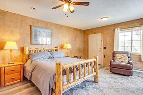 6 Mi to Chico Hot Springs: Villa w/ River Access