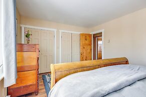 6 Mi to Chico Hot Springs: Villa w/ River Access