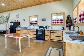 Boat Launch On-site: Lakefront Toledo Bend Getaway