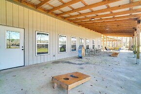 Boat Launch On-site: Lakefront Toledo Bend Getaway