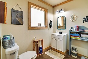 Boat Launch On-site: Lakefront Toledo Bend Getaway