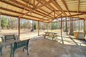 Boat Launch On-site: Lakefront Toledo Bend Getaway