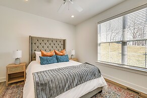 Nolin Lake Views: Spacious Home in Clarkson!