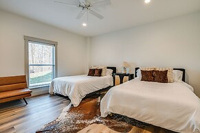 Nolin Lake Views: Spacious Home in Clarkson!