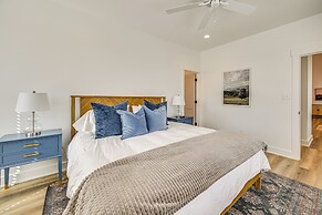 Nolin Lake Views: Spacious Home in Clarkson!