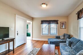 1 Mi to Dtwn Binghamton: Apt w/ Covered Balcony!