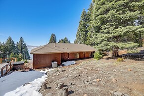 Fire Pit + Views: Serene Lake Almanor Retreat