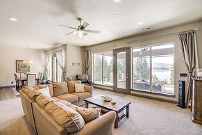 Fire Pit + Views: Serene Lake Almanor Retreat