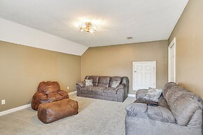 10 Mi to Augusta: Quiet Home w/ Patio & Yard!