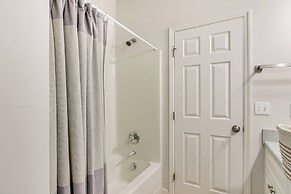 10 Mi to Augusta: Quiet Home w/ Patio & Yard!