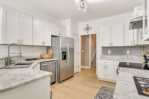 10 Mi to Augusta: Quiet Home w/ Patio & Yard!