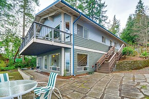 Balcony w/ Bay Views: Family Gem in Port Townsend