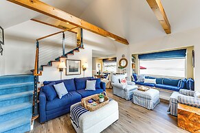 Waterfront Gem w/ 2 Patios on Camano Island