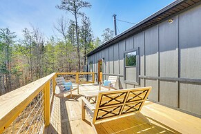 Near Hiking Trails: Mtn-view Haven in Englewood!