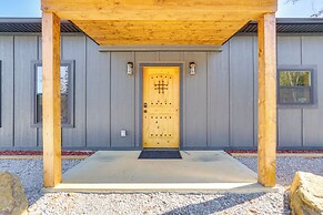 Near Hiking Trails: Mtn-view Haven in Englewood!