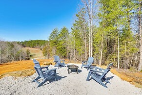 Near Hiking Trails: Mtn-view Haven in Englewood!