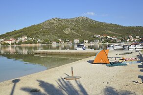 Spacious Seaside Retreat in Poljica