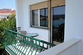 Spacious Seaside Retreat in Poljica