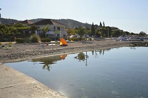 Spacious Seaside Retreat in Poljica