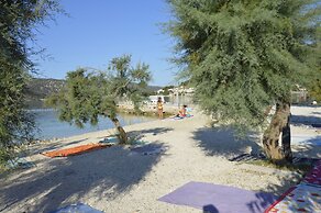 Spacious Seaside Retreat in Poljica