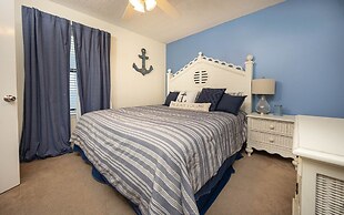 Phoenix Vi 6713 3 Bedroom Condo