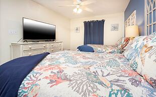 Phoenix Vi 6713 3 Bedroom Condo