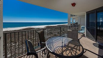 Phoenix Vi 6713 3 Bedroom Condo