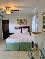 Paradise On The Rocks Hotel