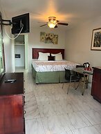 Paradise On The Rocks Hotel