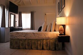 Paradise On The Rocks Hotel