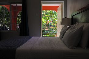 Paradise On The Rocks Hotel