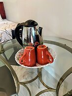 Paradise On The Rocks Hotel