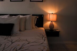 Paradise On The Rocks Hotel