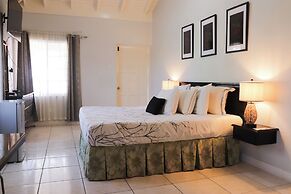 Paradise On The Rocks Hotel