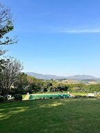 Charming Cottage in Elgin, Grabouw