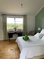 Charming Cottage in Elgin, Grabouw